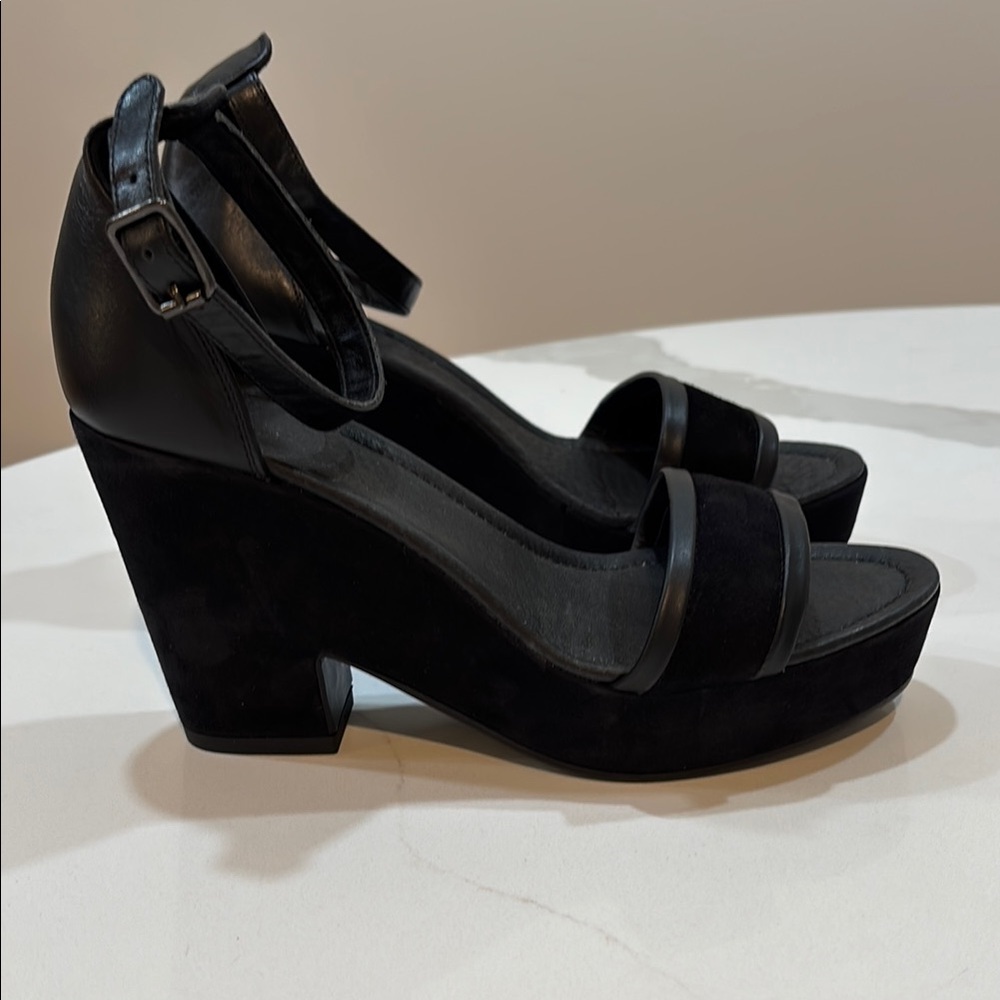 Filippa K Elegant Black Wedge Sandals